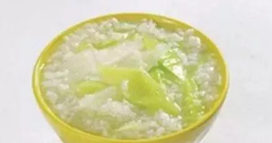 小孩夏天適合喝什么粥 2018夏天喝什么粥養(yǎng)生 小孩夏天適合喝什么粥 2018夏天喝什么粥養(yǎng)生