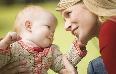 寶寶說話早晚和智力有關嗎 每個寶寶說話的早晚大不相同 寶寶說話早晚和智力有關嗎 每個寶寶說話的早晚大不相同