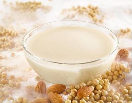 寶寶喝豆漿性早熟是真的嗎 不要大量的高濃度喝豆漿 寶寶喝豆漿性早熟是真的嗎 不要大量的高濃度喝豆漿