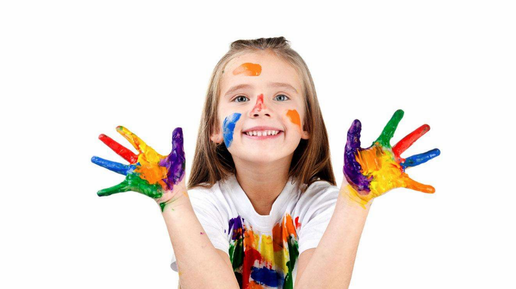 孩子畫畫好曬圖心情說說 表揚孩子畫畫好的句子短語