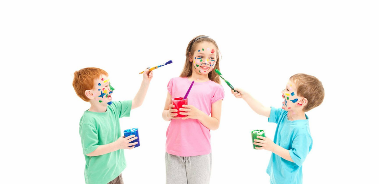 孩子畫畫好曬圖心情說說 表揚孩子畫畫好的句子短語