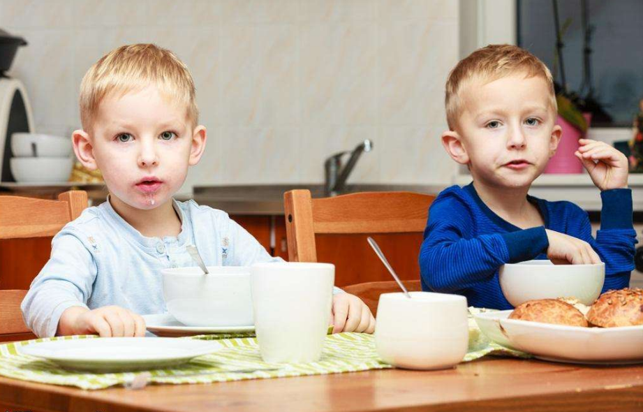 寶寶不好好吃飯怎么辦 怎么改善孩子的吃飯問題2018 寶寶不好好吃飯怎么辦 怎么改善孩子的吃飯問題2018