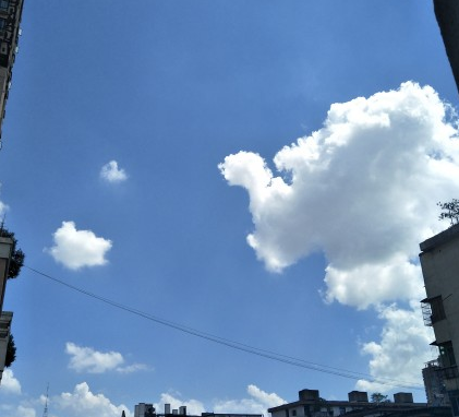 天氣熱發(fā)什么朋友圈 天氣太熱的說說朋友圈圖片