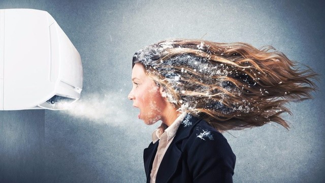 空調吹的手臂疼怎么回事 夏季過分貪涼易引發關節疼痛 空調吹的手臂疼怎么回事 夏季過分貪涼易引發關節疼痛