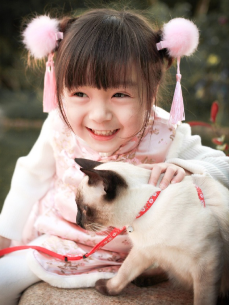 感嘆轉(zhuǎn)眼孩子就長(zhǎng)大的句子短語(yǔ) 時(shí)光飛逝孩子悄然長(zhǎng)大的說(shuō)說(shuō)圖片