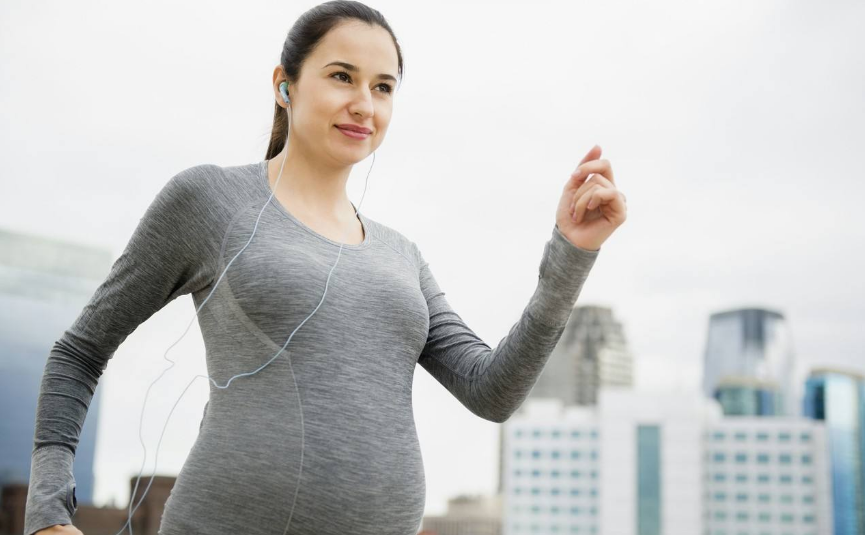 孕婦走路輕便容易生男孩嗎 孕期走路輕便生男生女