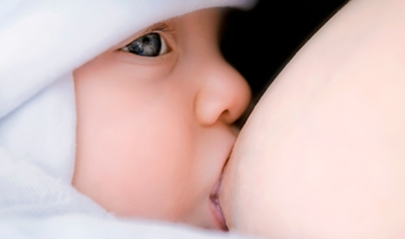 初乳三個早是什么2018 分娩后的初乳怎么做到母乳充足