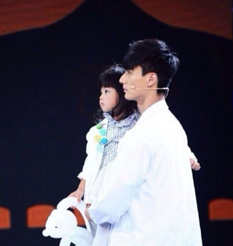 劉暢和女兒參加爸爸去哪兒6是真的嗎 劉暢與女兒朵朵加盟爸爸去哪兒6 劉暢和女兒參加爸爸去哪兒6是真的嗎 劉暢與女兒朵朵加盟爸爸去哪兒6