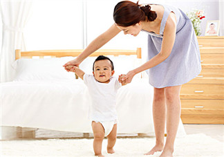 寶寶不愛學走路怎么辦 幫助寶寶學走路的小妙招2018