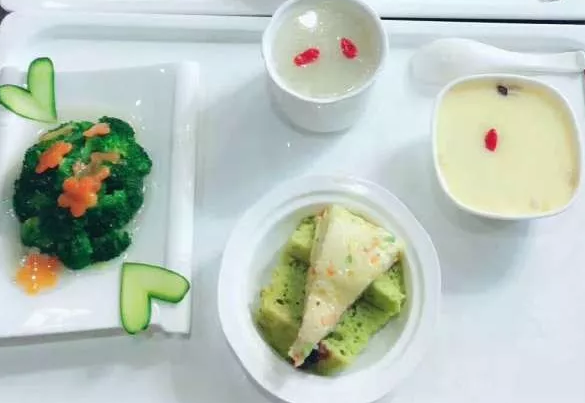 在家坐月子要準(zhǔn)備多少錢 在家坐月子請月嫂多少錢2018