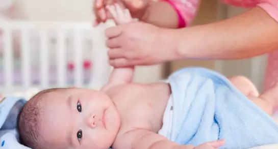 育嬰師要學什么2018 考育嬰師資格證要會哪些技能 育嬰師要學什么2018 考育嬰師資格證要會哪些技能