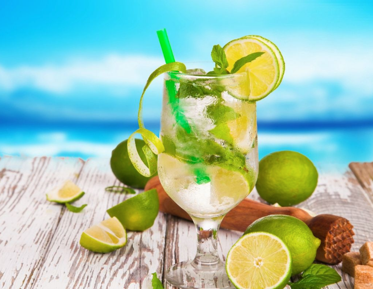 hello July的帶圖心情說說 2018七月你好帶圖句子短語