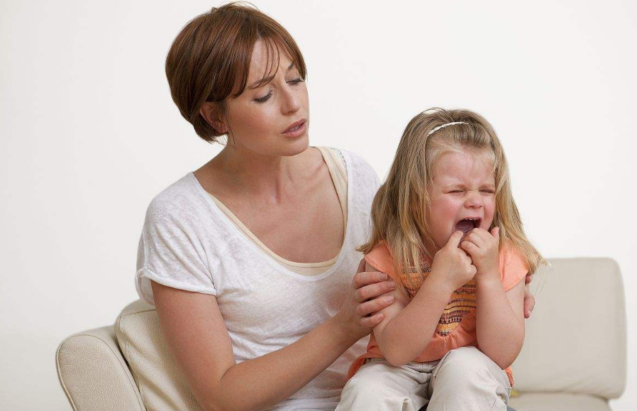 孩子太愛哭怎么讓他不愛哭 孩子愛哭的原因是什么2018 孩子太愛哭怎么讓他不愛哭 孩子愛哭的原因是什么2018