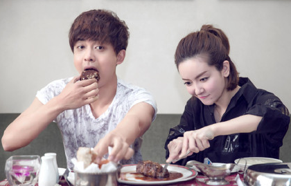 李佳航李晟兒子小名叫什么 lucky哥哥和好看弟弟