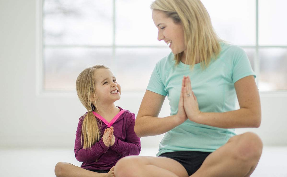 生完孩子在家怎么運(yùn)動(dòng) 適合在家運(yùn)動(dòng)瘦身的步驟方法 生完孩子在家怎么運(yùn)動(dòng) 適合在家運(yùn)動(dòng)瘦身的步驟方法