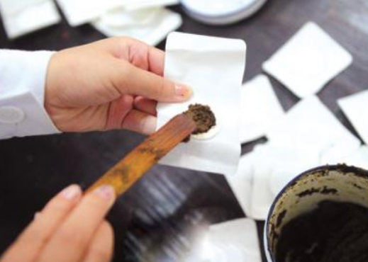 夏天貼三伏貼可以治什么病 三伏貼小孩老人可以貼嗎