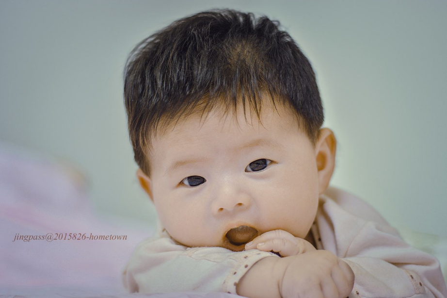 孩子總是在夜醒怎么辦 孩子夜醒幾率比較高用什么方法安撫比較好 孩子總是在夜醒怎么辦 孩子夜醒幾率比較高用什么方法安撫比較好