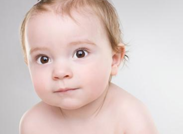 為什么小孩比大人容易中暑 小孩中暑原因是什么2018