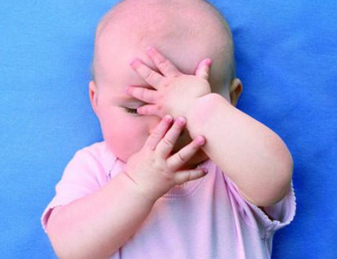 夏天如何讓孩子遠(yuǎn)離腹瀉2018 夏天小孩容易腹瀉吃什么好 夏天如何讓孩子遠(yuǎn)離腹瀉2018 夏天小孩容易腹瀉吃什么好