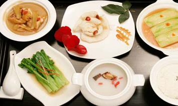 坐月子營養補充多少才合適 看產婦的體重和健康狀況