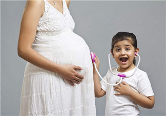 分享胎動視頻的心情說說 寶寶強烈胎動的心情句子朋友圈