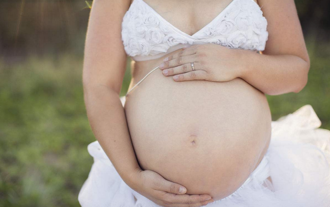 分享胎動視頻的心情說說 寶寶強烈胎動的心情句子朋友圈