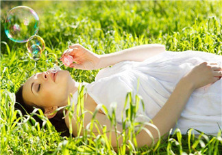 孕期腸胃不適吃什么好 懷孕胃不舒服緩解方法 孕期腸胃不適吃什么好 懷孕胃不舒服緩解方法