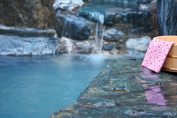 夏天泡溫泉會不會很熱 熱天泡溫泉還可以降暑