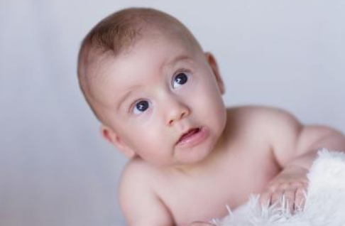 夏天給寶寶剃光頭涼快嗎2018 孩子剃光頭容易感染 夏天給寶寶剃光頭涼快嗎2018 孩子剃光頭容易感染