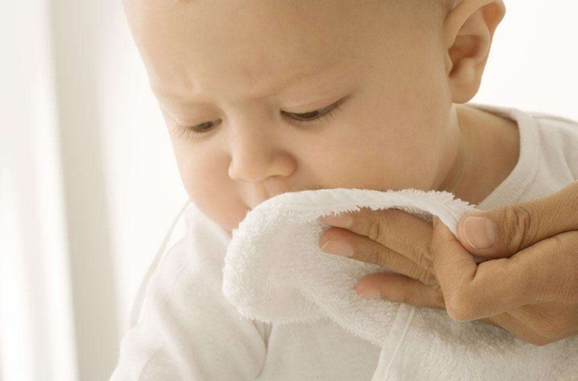 給寶寶洗臉搞笑的心情說說 給寶寶洗臉開心的感慨句子 給寶寶洗臉搞笑的心情說說 給寶寶洗臉開心的感慨句子