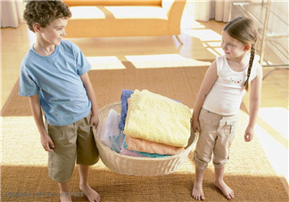 孩子不愛做家務怎么教育 孩子并沒有意識到這些是他的責任