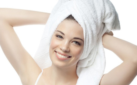 坐月子洗頭頭疼怎么辦 坐月子新媽媽正確洗頭方法2018 坐月子洗頭頭疼怎么辦 坐月子新媽媽正確洗頭方法2018