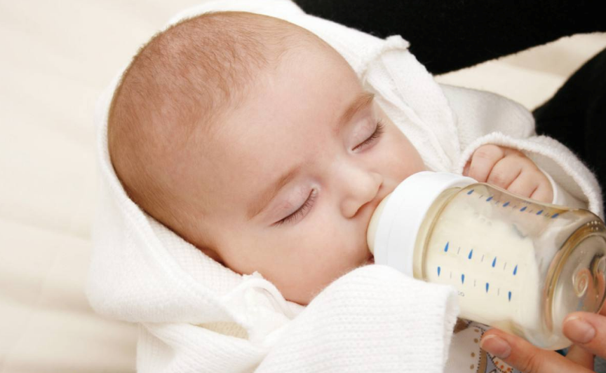 夏天寶寶混合喂養容易上火嗎 天熱寶寶上火如何降火