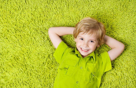 寶寶最親近的人不是媽媽是什么原因 孩子跟媽媽不親怎么辦