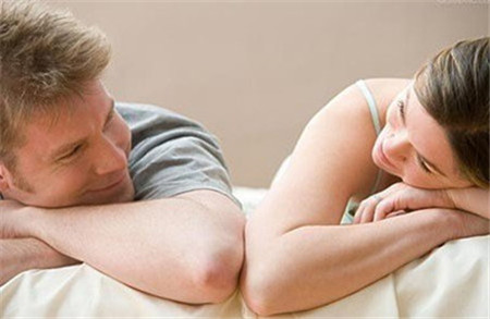 懷孕初期可以同房嗎 孕早期同房對寶寶危害大 懷孕初期可以同房嗎 孕早期同房對寶寶危害大