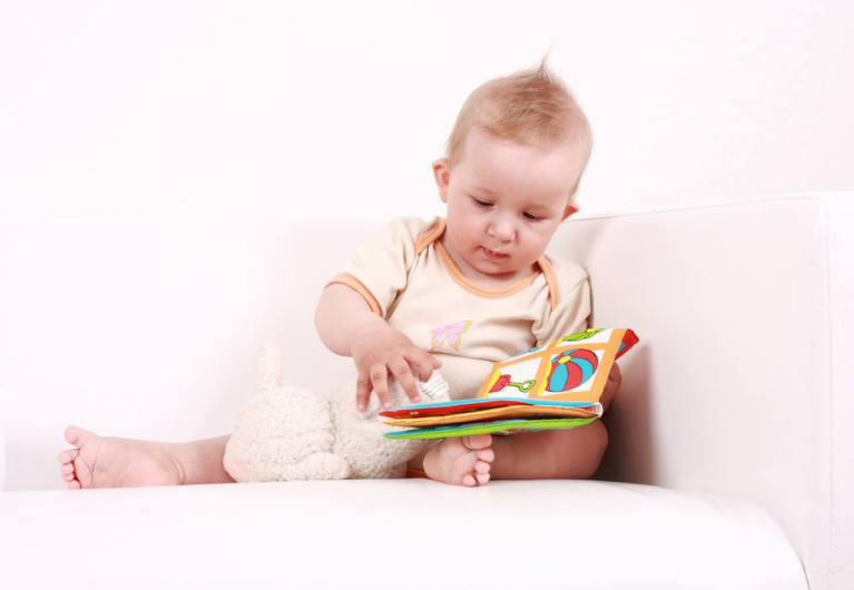 如何根據孩子的年齡選擇合適的繪本 寶寶學習社交技巧與禮儀的繪本有哪些