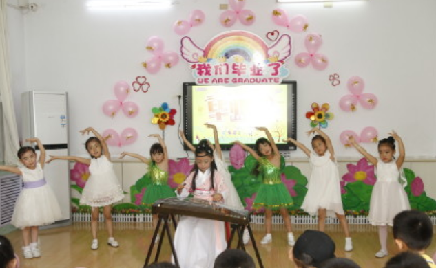 幼兒園畢業(yè)感言簡短 小朋友幼兒園畢業(yè)家長感言20個字