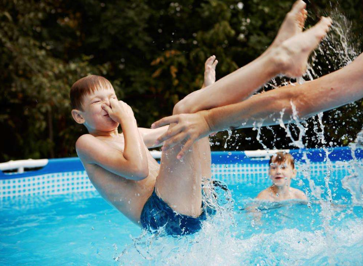 游泳時發生意外如何急救 防溺水安全知識有哪些