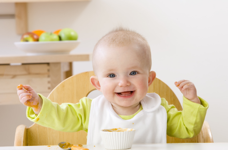 瘦寶寶增重的方法2018 怎么讓哄喂寶寶愛上吃飯