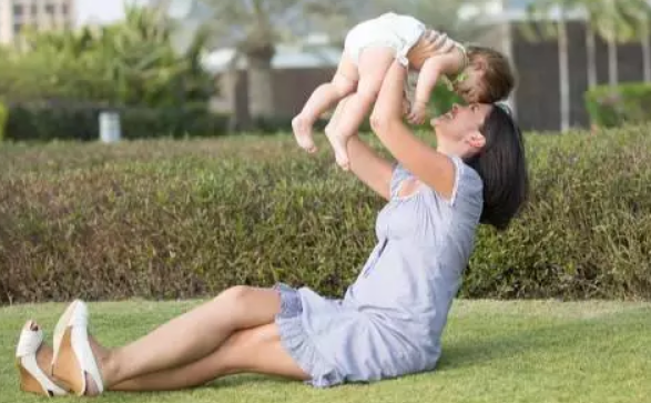 小孩暑假宅在家不肯出門(mén)怎么辦 放假在家不愿意出門(mén)怎么解決