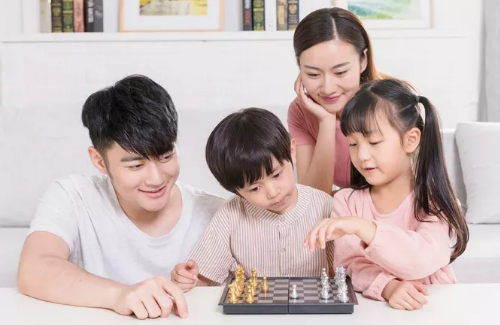 暑假報(bào)什么興趣班2018 暑假要不要給孩子報(bào)興趣班