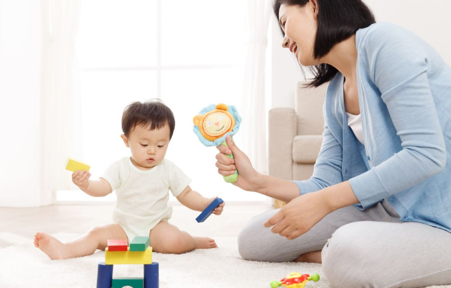 多陪陪孩子的經(jīng)典說(shuō)說(shuō) 陪孩子快樂(lè)時(shí)光的說(shuō)說(shuō)朋友圈