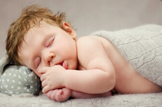 寶寶睡著后的心情說說 媽媽感慨寶寶終于睡著了的說說句子