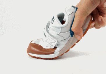 寶寶學(xué)步鞋鞋底厚度多少合適 寶寶學(xué)步鞋厚底的好嗎