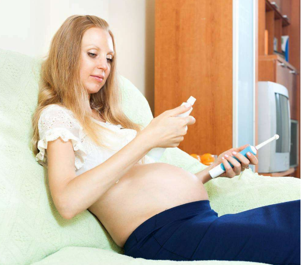 孕婦蛀牙痛怎么處理 孕期牙周病如何護牙 孕婦蛀牙痛怎么處理 孕期牙周病如何護牙