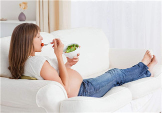 懷孕后一直吃素會影響胎兒發(fā)育嗎 孕期吃素食如何正確購買