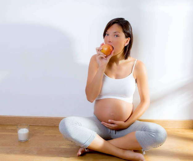 懷孕后一直吃素會影響胎兒發(fā)育嗎 孕期吃素食如何正確購買