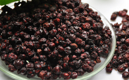 五味子茶產(chǎn)婦可以喝嗎 產(chǎn)婦喝五味子茶需慎重 五味子茶產(chǎn)婦可以喝嗎 產(chǎn)婦喝五味子茶需慎重