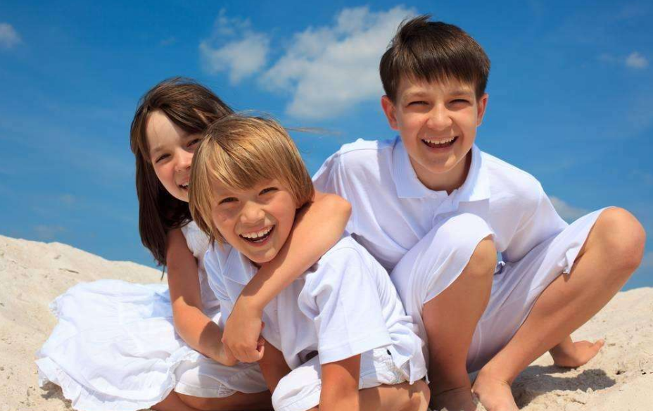 帶孩子出去玩的說說 帶孩子出去玩開心感悟心情 帶孩子出去玩的說說 帶孩子出去玩開心感悟心情