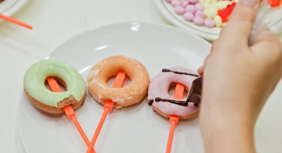 怎么和孩子一起做甜甜圈 親子甜甜圈制作步驟 怎么和孩子一起做甜甜圈 親子甜甜圈制作步驟